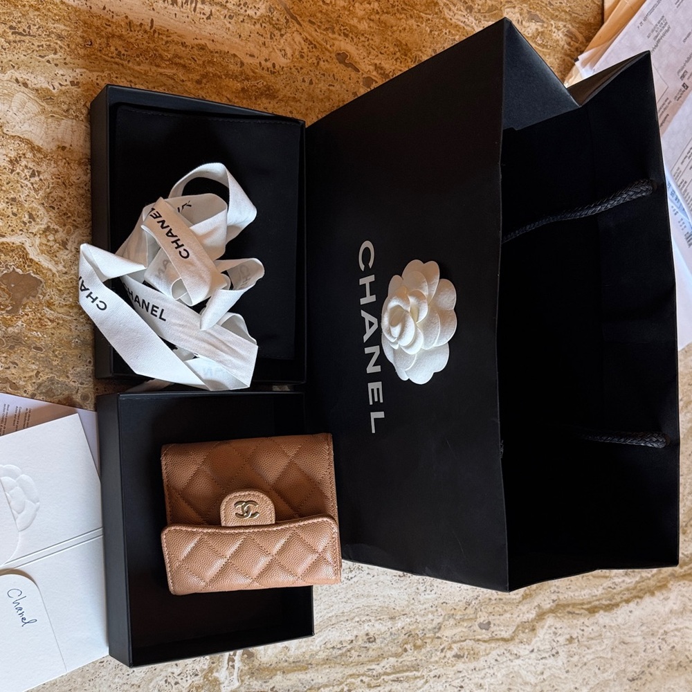 CHANEL Quilted Card & Key Wallet in Camel Tan with Gold CC - Picture 11 of 12